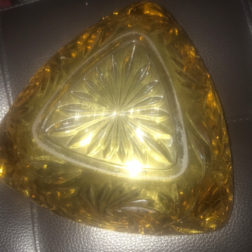 Mid century amber ashtray - Picture 2 of 3